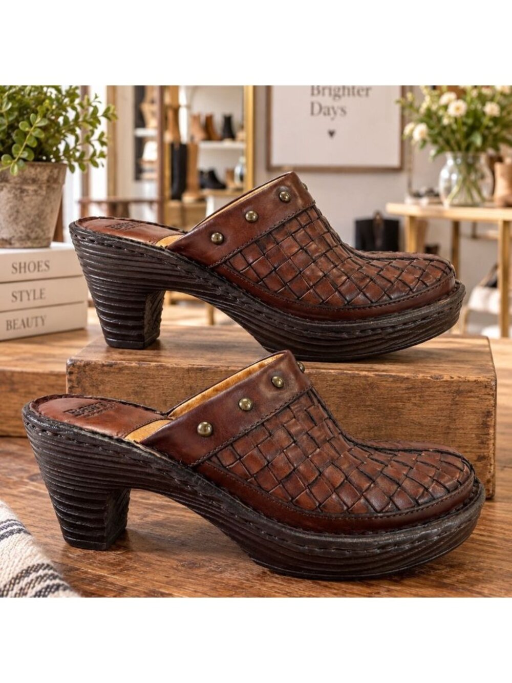 Born Clog Women 7 Brown Braided Woven Leather Shoes Closed Toe Studded Handcraft